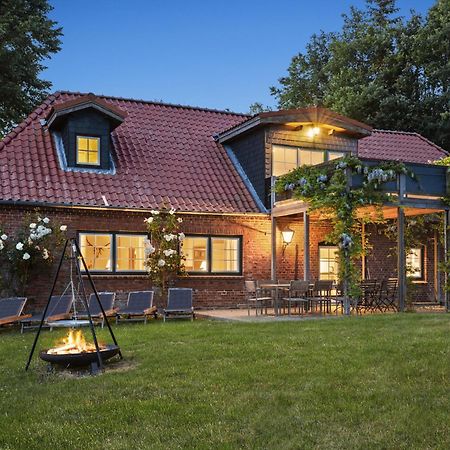 Ferienhaus "Altes Backhaus" - Gut Kletkamp ภายนอก รูปภาพ